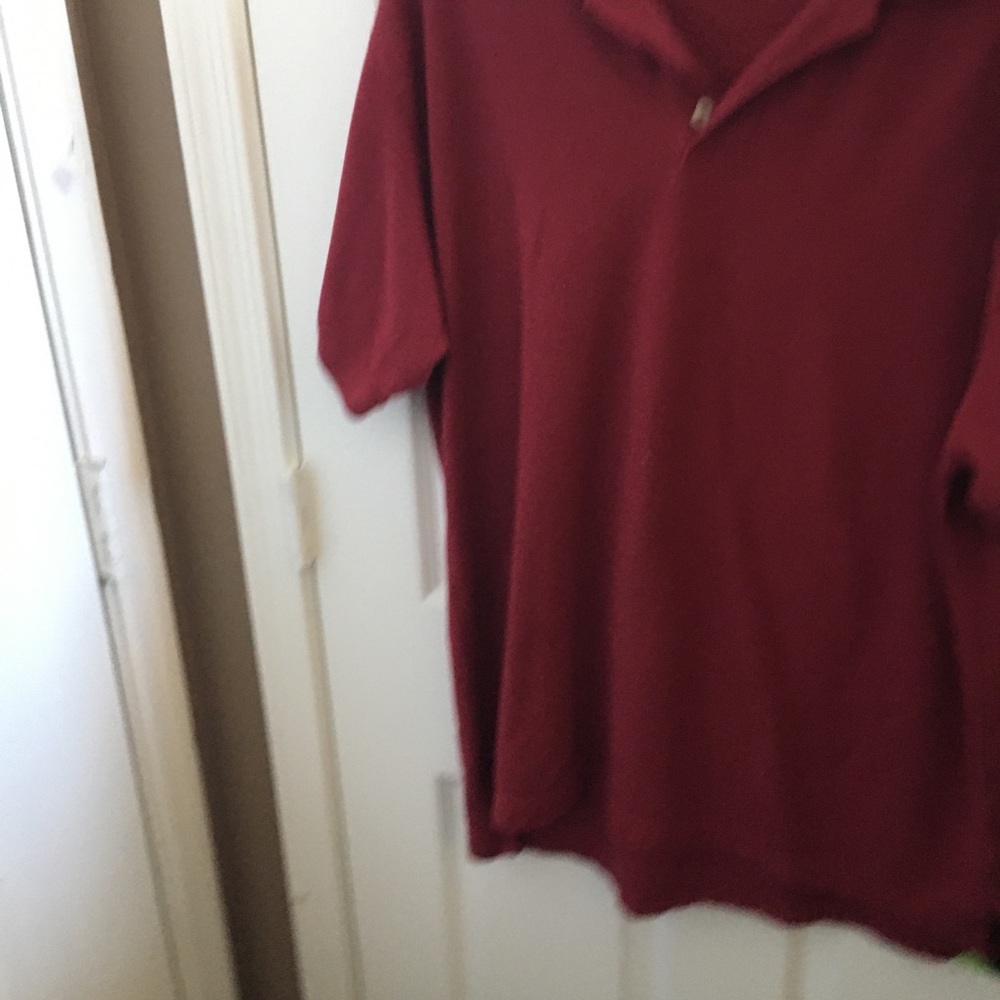 FINAL MARKDOWN Men’s St. John’s bay polo shirt large